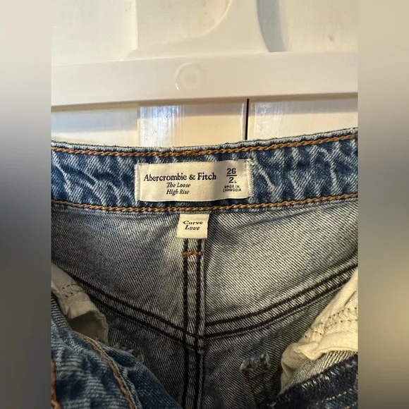 👖Abercrombie Curve Love High Rise Loose Jeans👖 - Picture 5 of 5